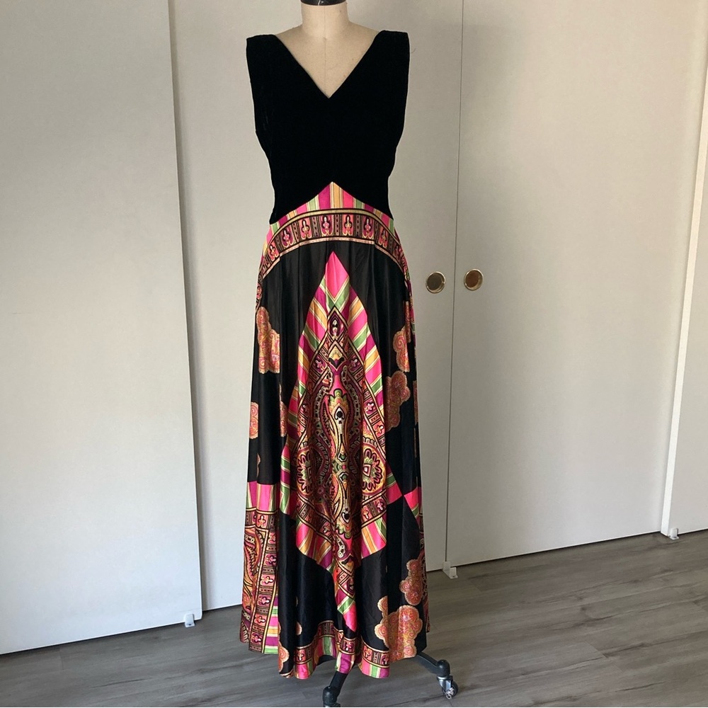 Elinor Gay Original vintage maxi dress